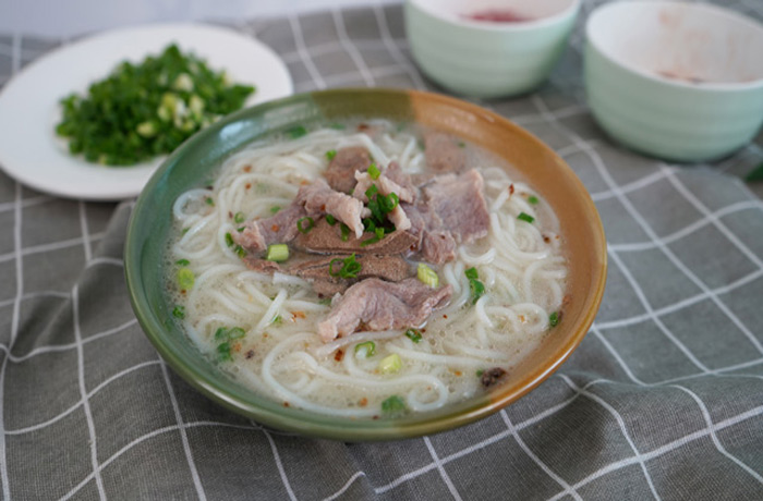 东方华侨农场原味汤粉王培训
